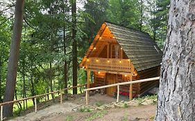 Cosy Mary Chalet